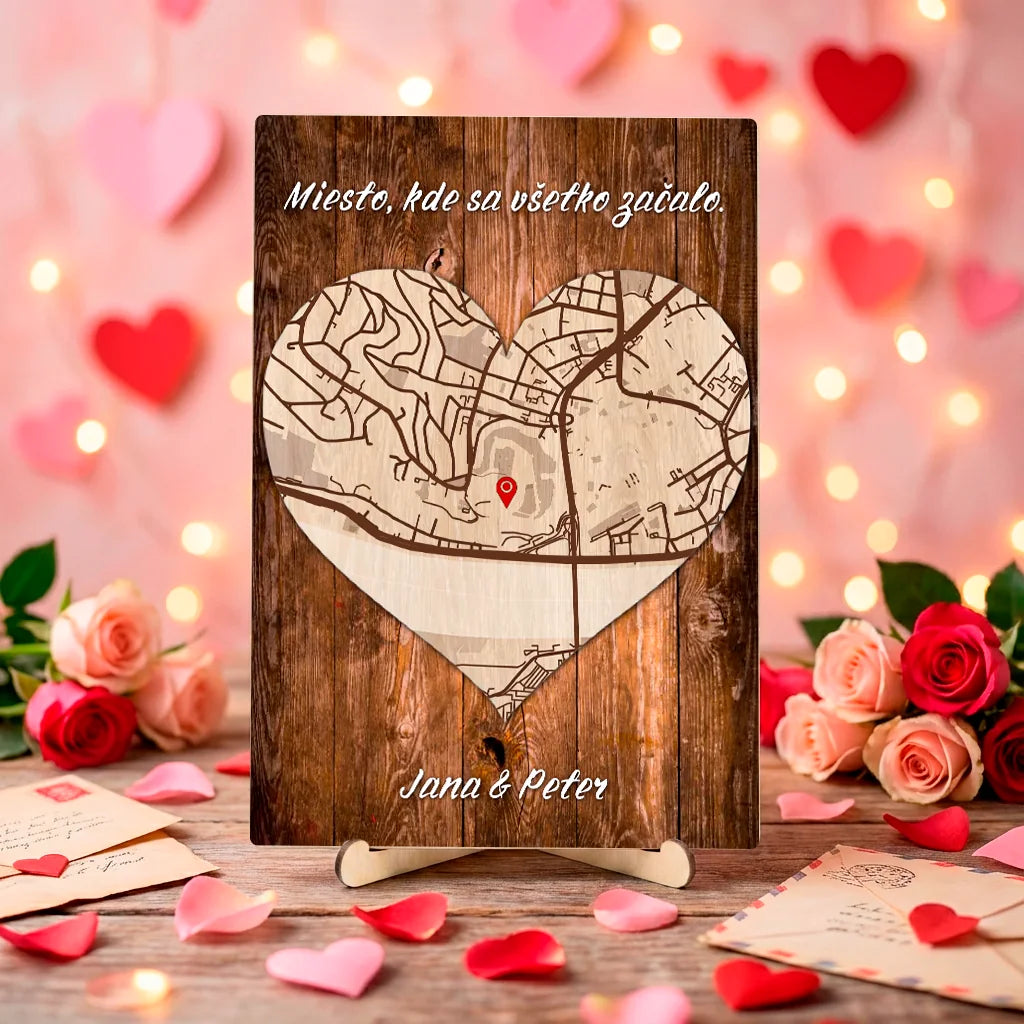 Personalizovaná stolová dekorácia so srdcovou mapou a menami